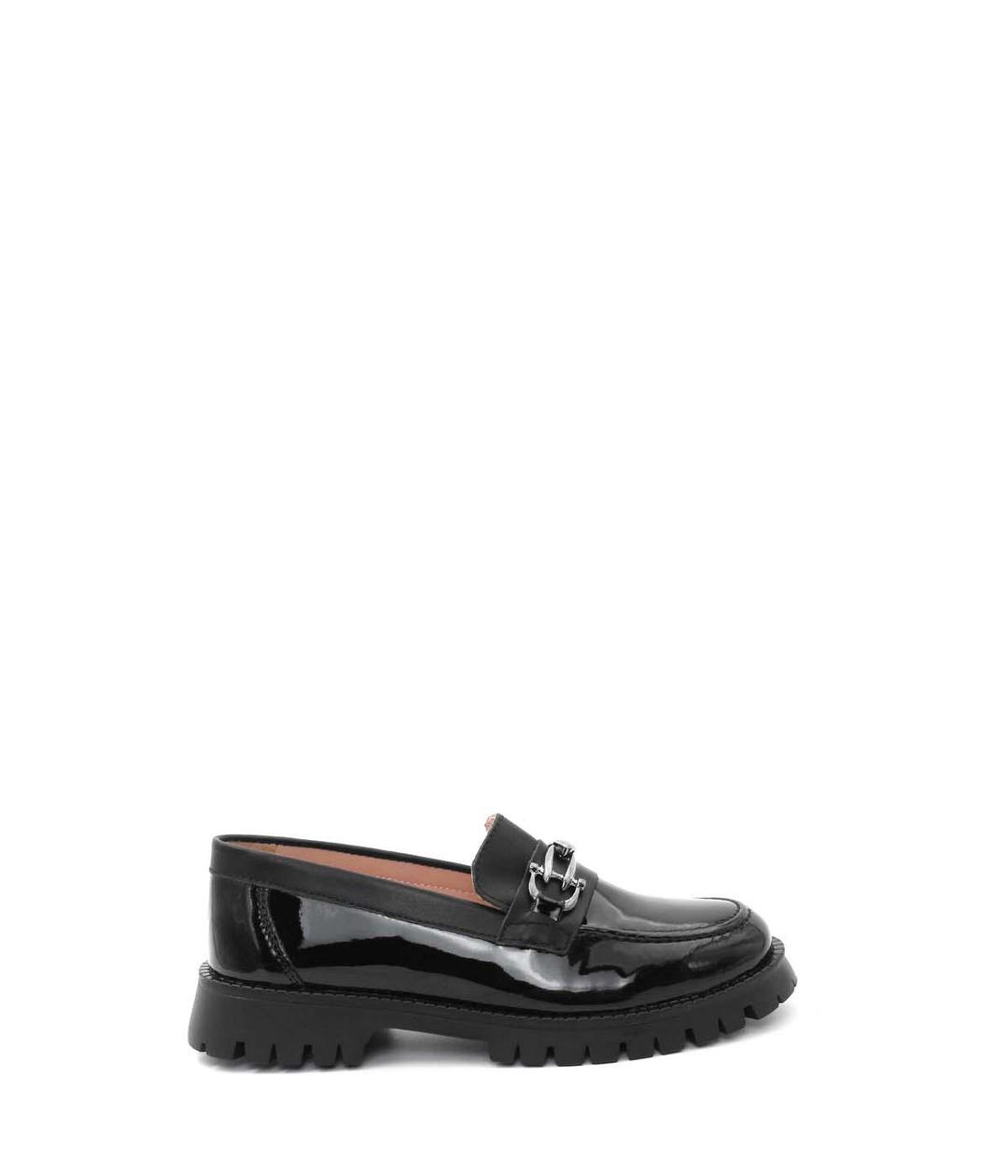 Genuine Leather Black Patent Girl Casual Shoe 006XA0010