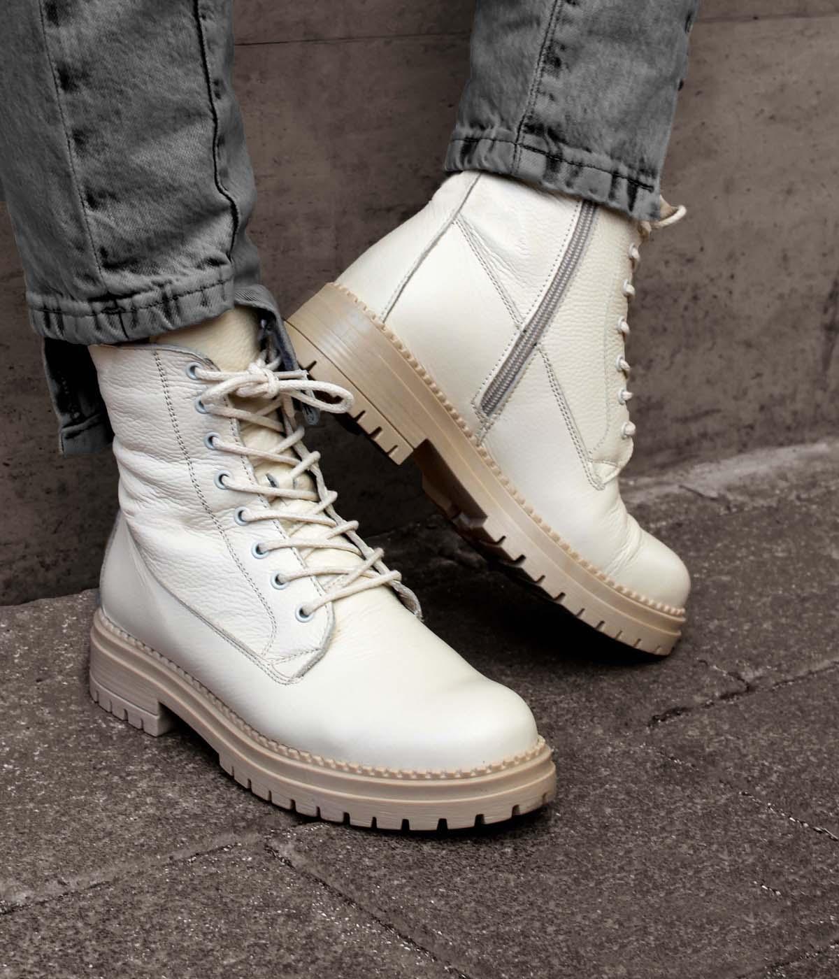 Genuine Leather Cream Woman Sport Boot 146SZA436