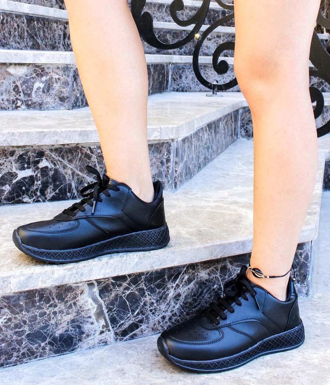 Black Woman Sneaker Shoe 416ZAFJACK