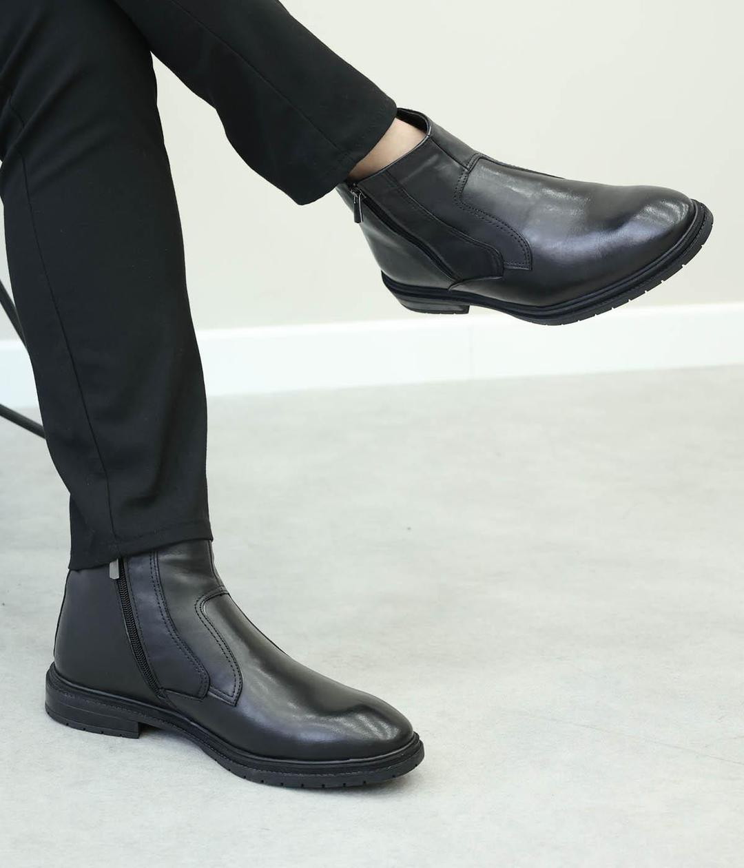 Genuine Leather Furry Black Man Classical Boot 711KMA218