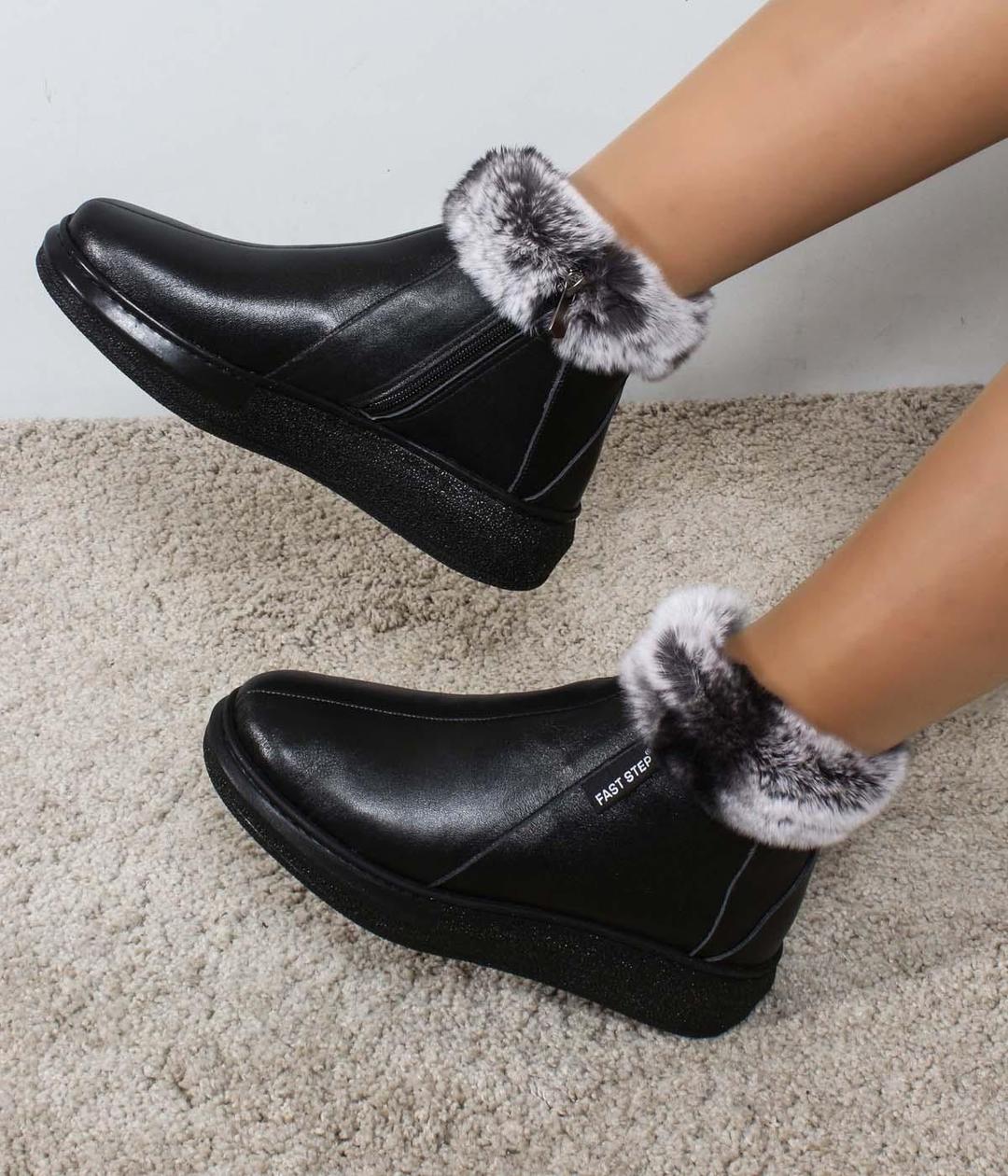 Genuine Leather Furry Black Woman Sport Boot 733KZA0023