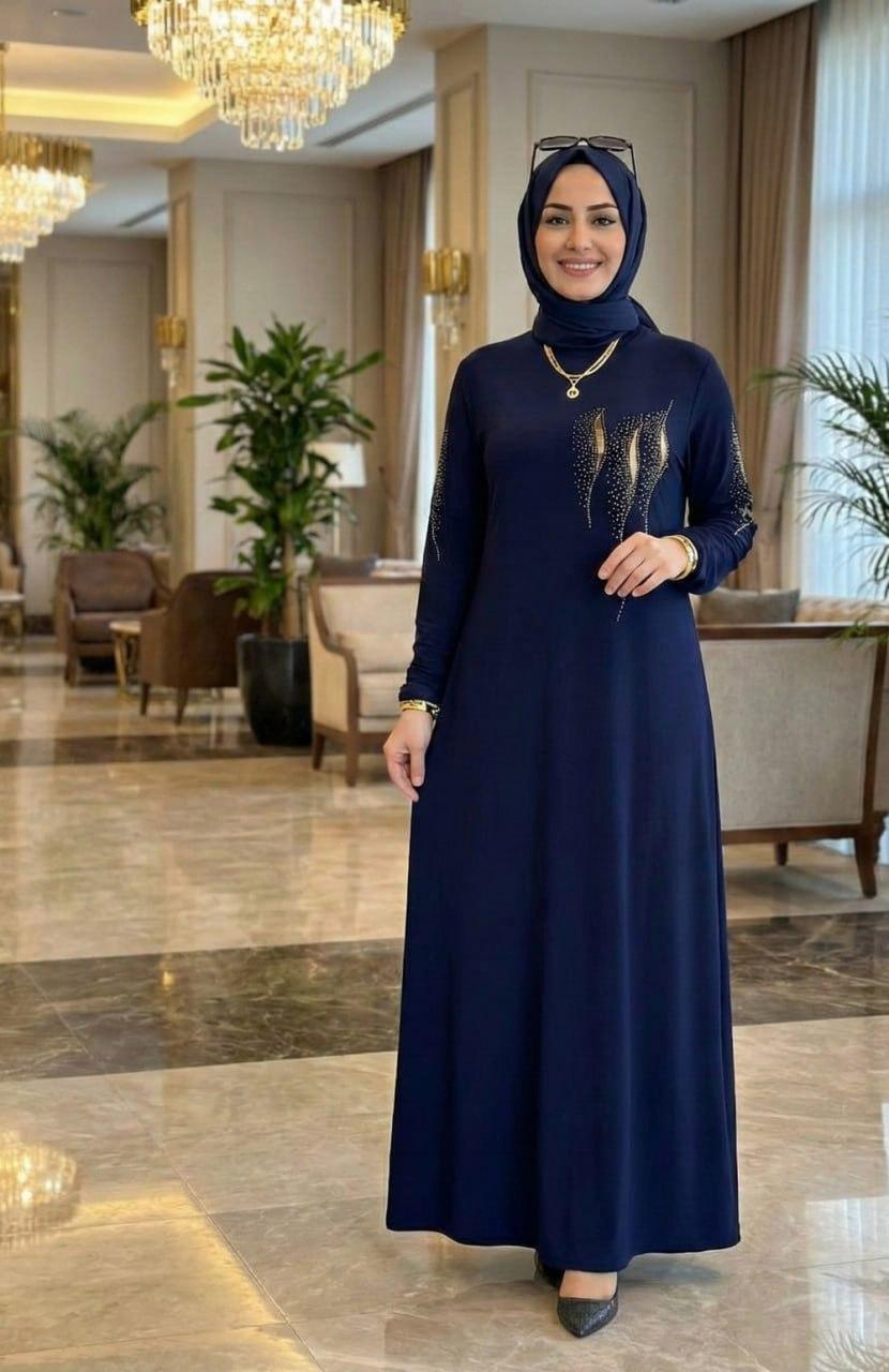 Zarafetin Işıltısı: Taş İşlemeli Modern Elbiseler