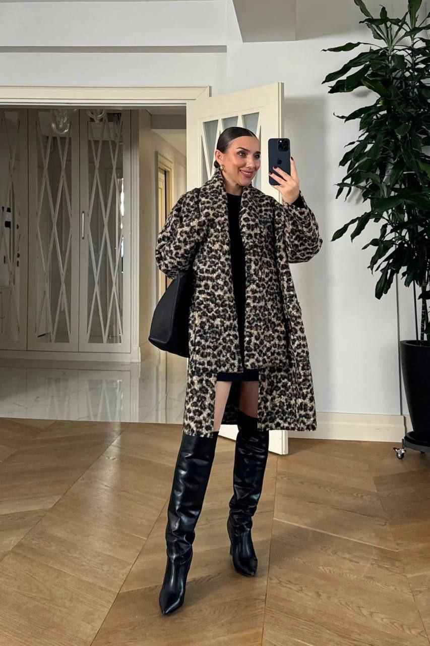 Wild Touch: Oversize Leopard Coat