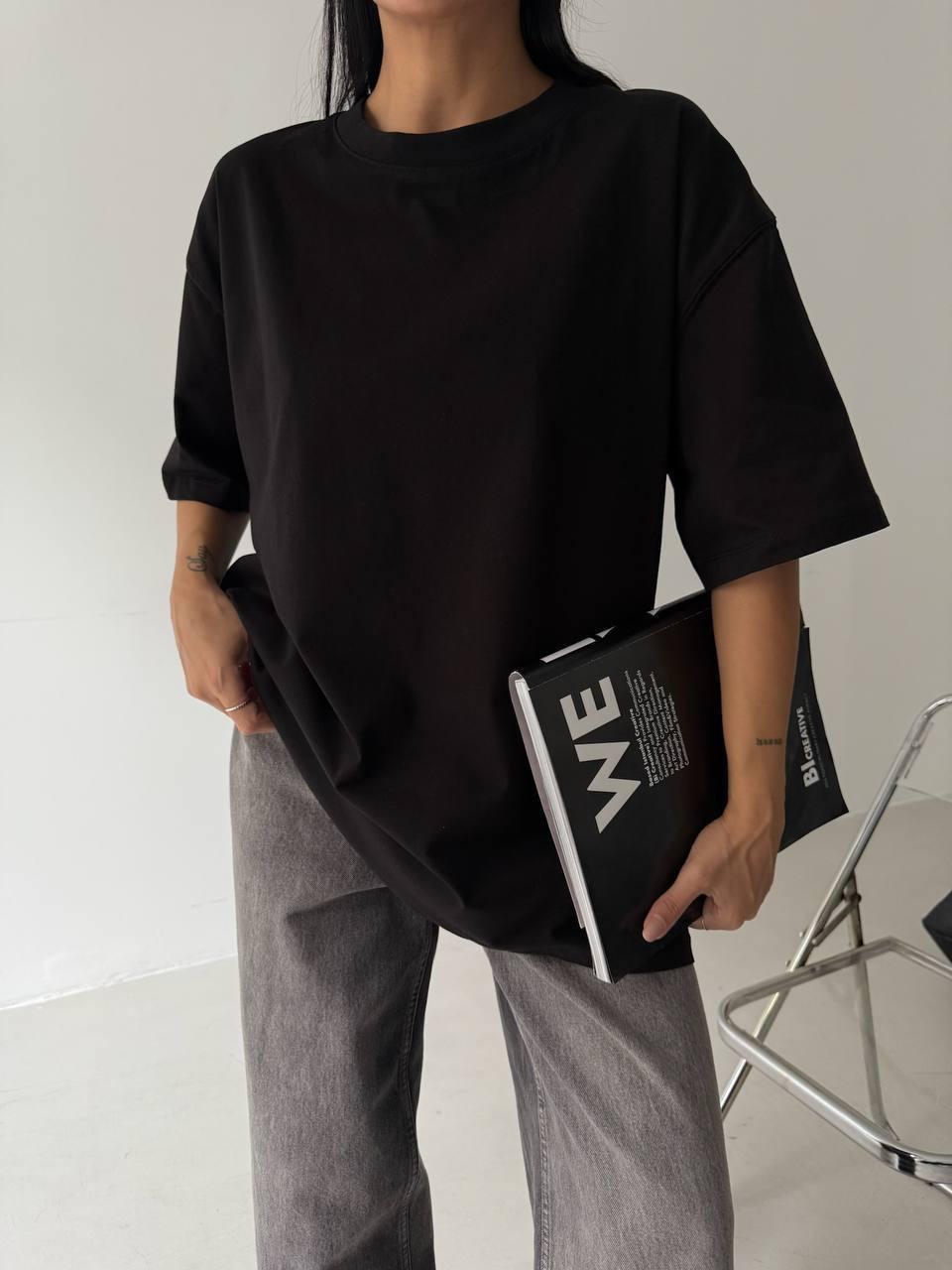 T-shirt with inscription