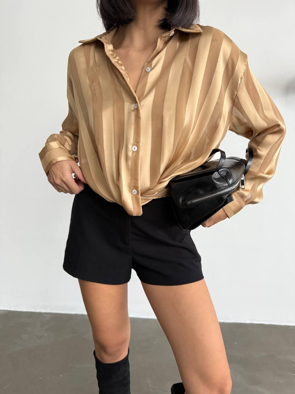 Women's shirt