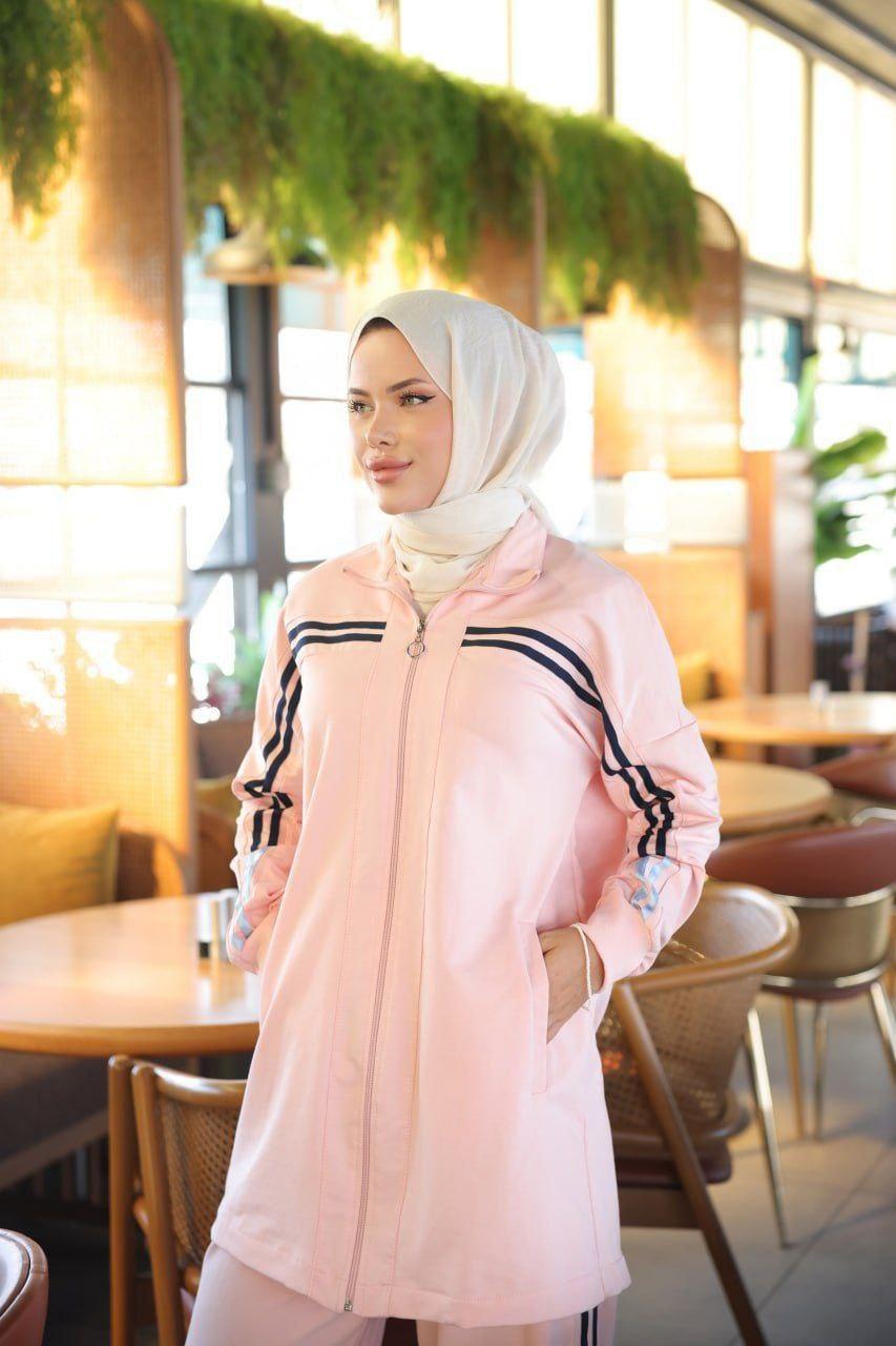 Çizgili Detaylı, Kapüşonlu Fermuarlı Tesettür Spor Takımı - Açık Pembe