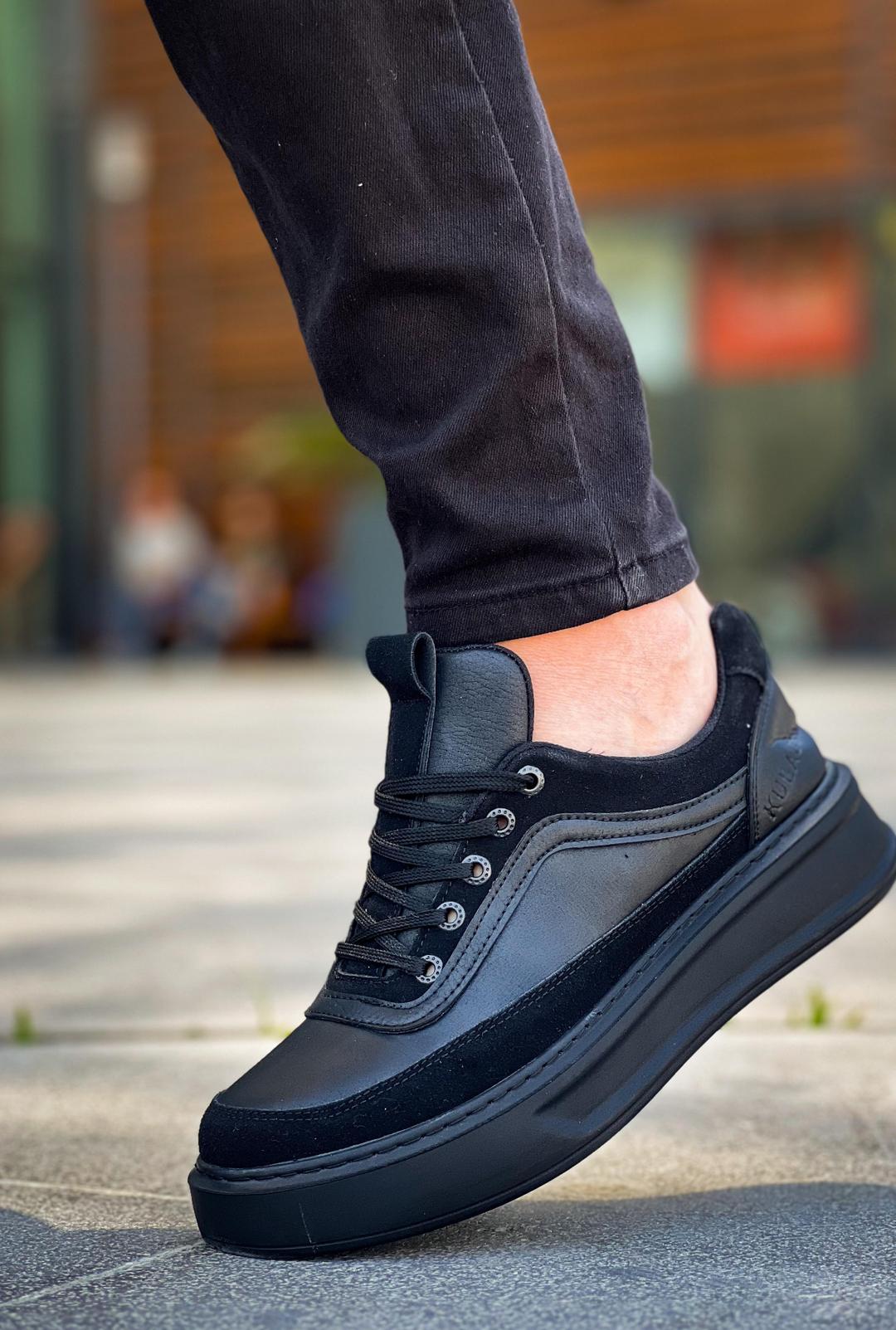 Men's Black Shoes