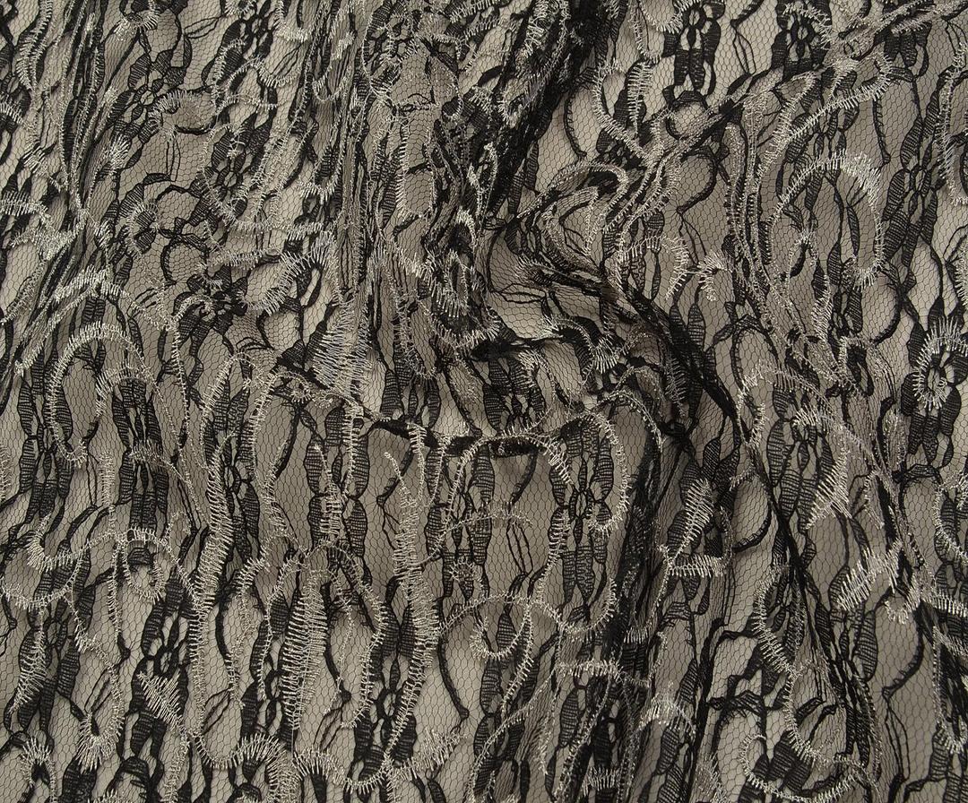 ТКАНЬ ДЛЯ ВЕЧЕРНИХ ПЛАТЬЕВ С ВЫШИВКОЙ И БЛЕСТКАМИ - СЕРЫЙ