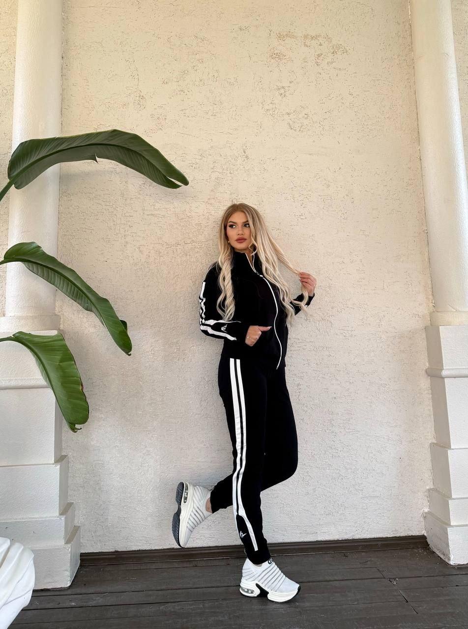Black and White Striped Zip-Up Fit Cut Sports Set
