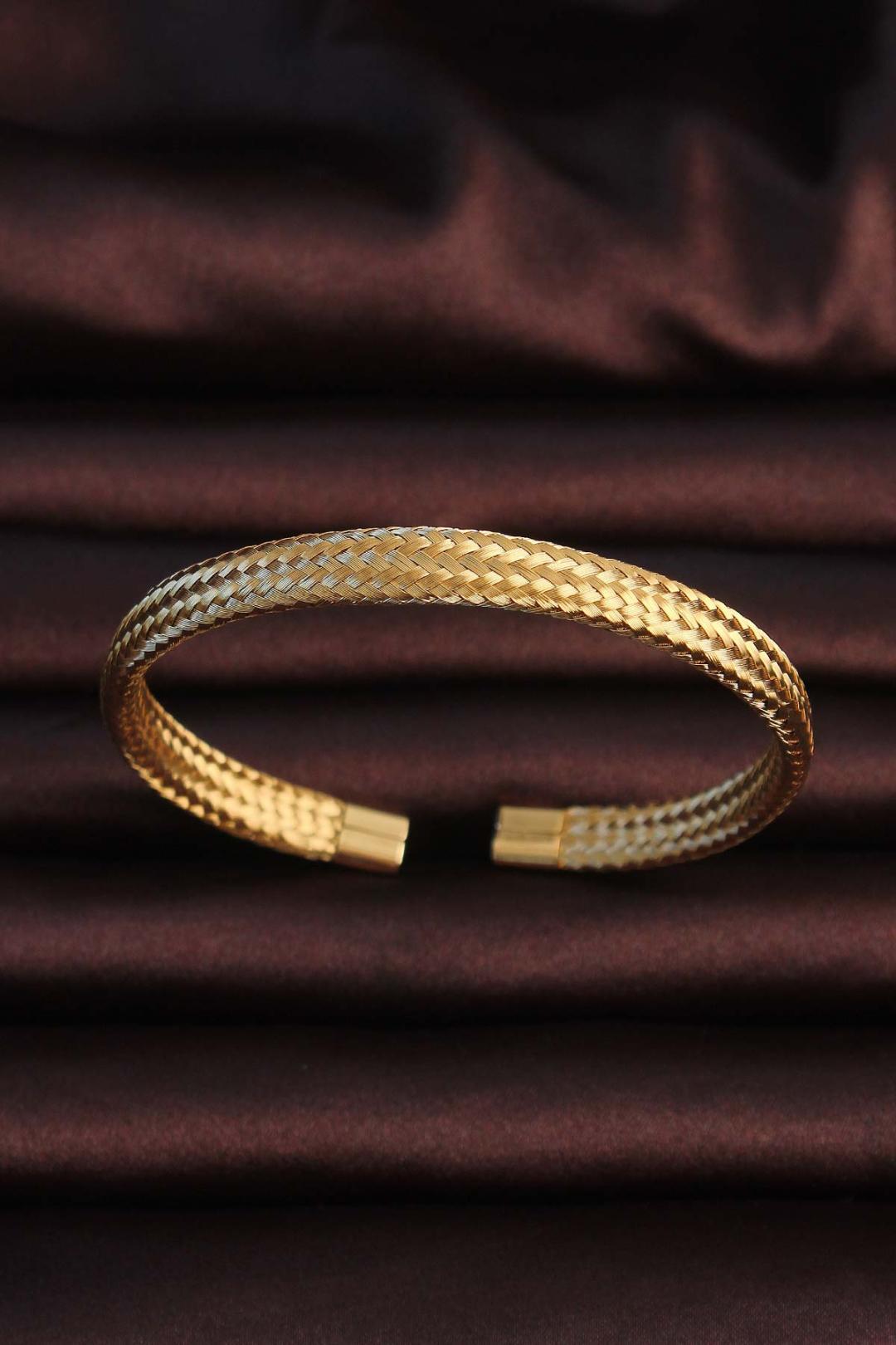 Male bracelet