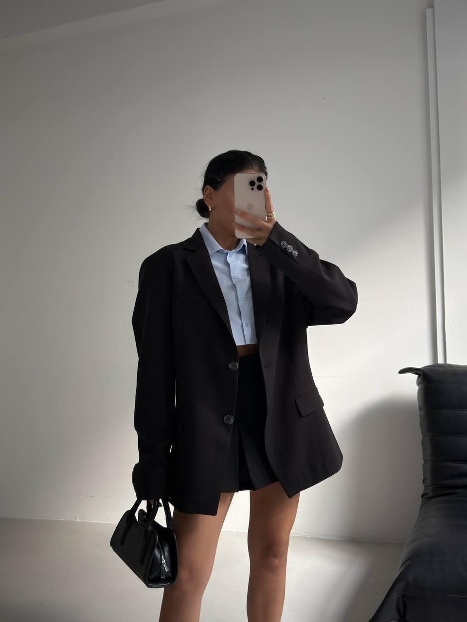 Button-up oversized jacket