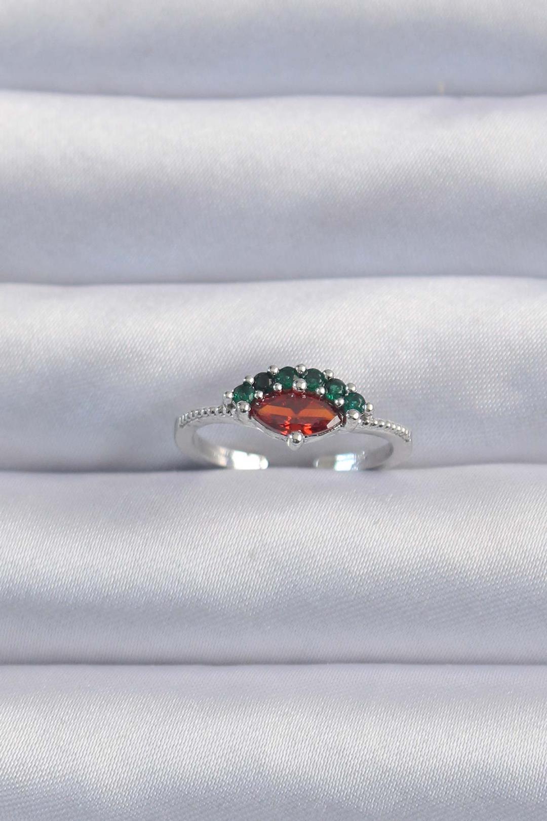 Female ring
