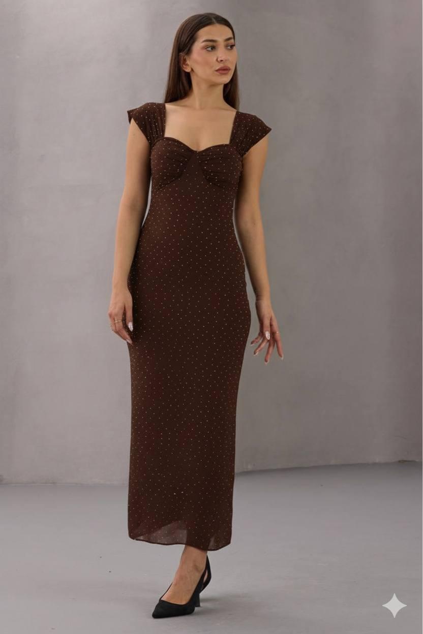 Ретродан шабыттанған талғампаздық: Қоңыр нүктелі жүрек пішінді макси көйлек