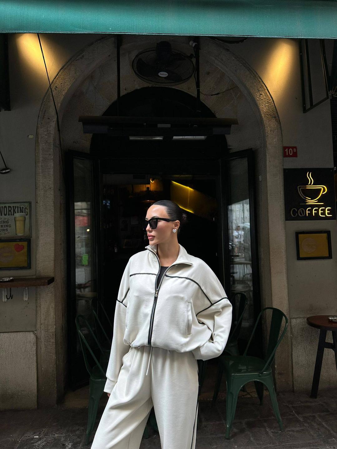 Ecru/Cream Zippered and Piping Detail Tracksuit