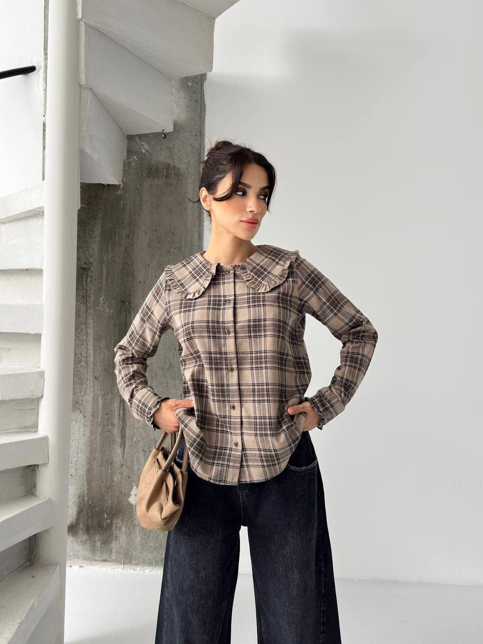 Ruffled Collar Plaid Shirt 🌸