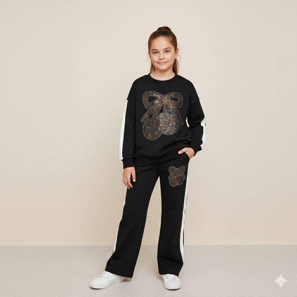 Sparkly and Stylish Girls' Tracksuit
