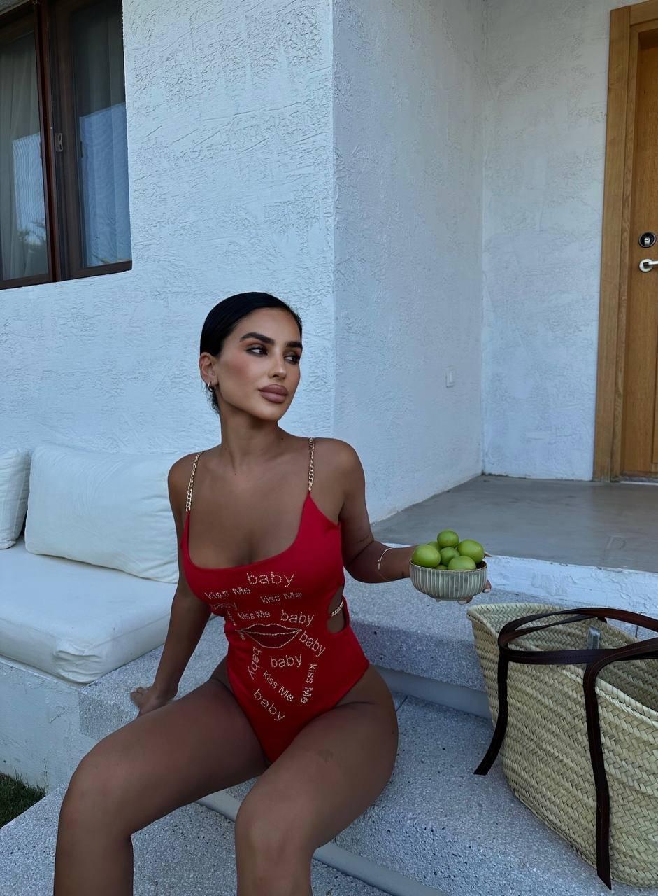 Fashionable fusion swimsuits with prints
