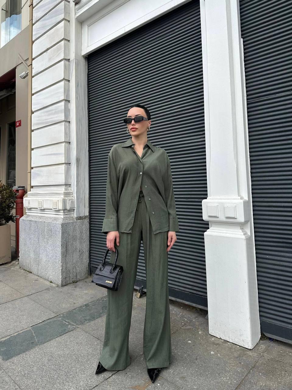 Chic Emerald Green Suit Set