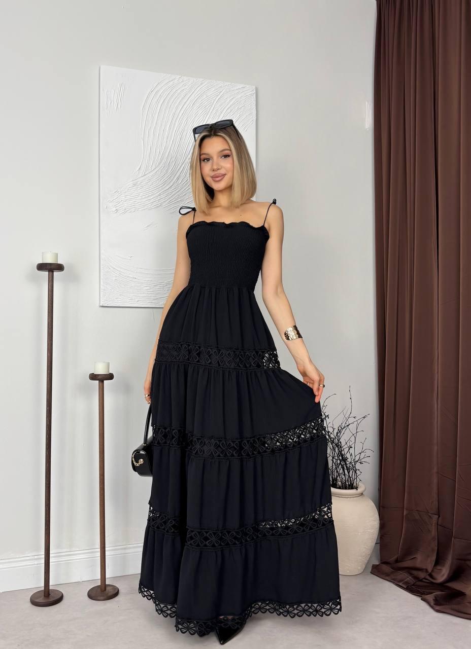Guipure Detailed Tiered Black Maxi Dress