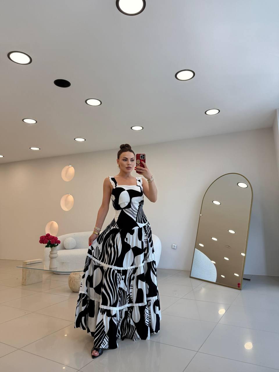 Dress with abstract print